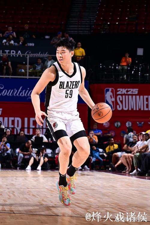 莫兰特鼓励崔永熙:珍视团队给予你的支持 莫兰特鼓励崔永熙:珍视团队给予你的支持